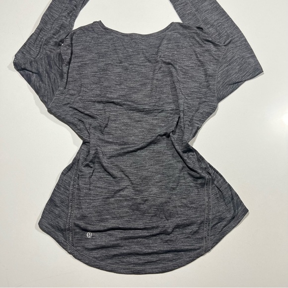 Lululemon long sleeve grey shirt size 8 - Picture 2 of 4